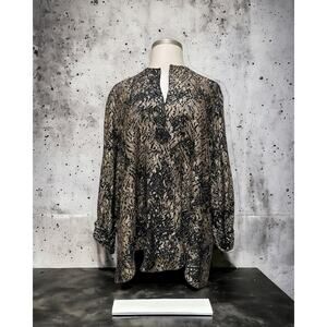 Come N See Size 2X Black and Gold Lace Light Weight Jacket